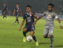 Tandang ke Markas Persebaya, Arkhan Fikri Optimistis Arema FC Bawa Pulang Tiga Poin