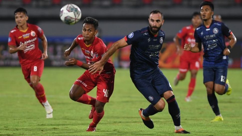Saksikan Langsung Eks Timnya Dipecundangi RANS Nusantara FC, Osvaldo Haay Gabung Persija Lagi?