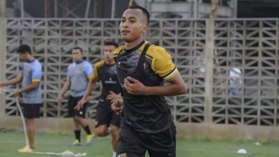 Rekrutan Baru, Robi Darwis Bertekad Katrol Posisi Dewa United di Klasemen BRI Liga 1