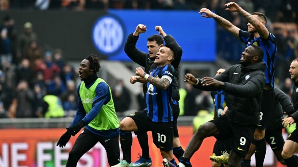 Tundukkan Verona, Inter Milan Juara Paruh Musim Serie A